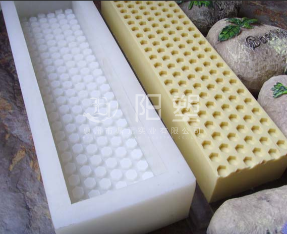 硅膠,模具硅膠,硅膠工藝品,硅膠工藝品廠商,硅橡膠,模具硅橡膠,硅橡膠工藝品,硅橡膠工藝品廠商